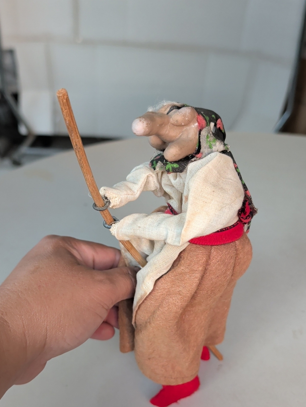 VTG Witch W/ Stick Folk-Style Beige Red Decorative Holiday Ornament  Halloween